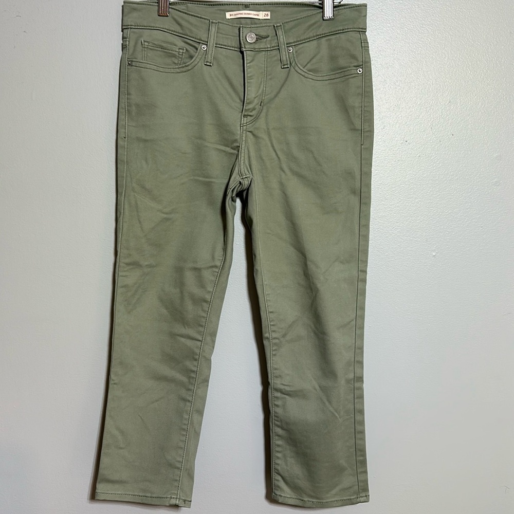 Levi's Women's Shaping Skinny Capri Jeans Olive Green Size 28
